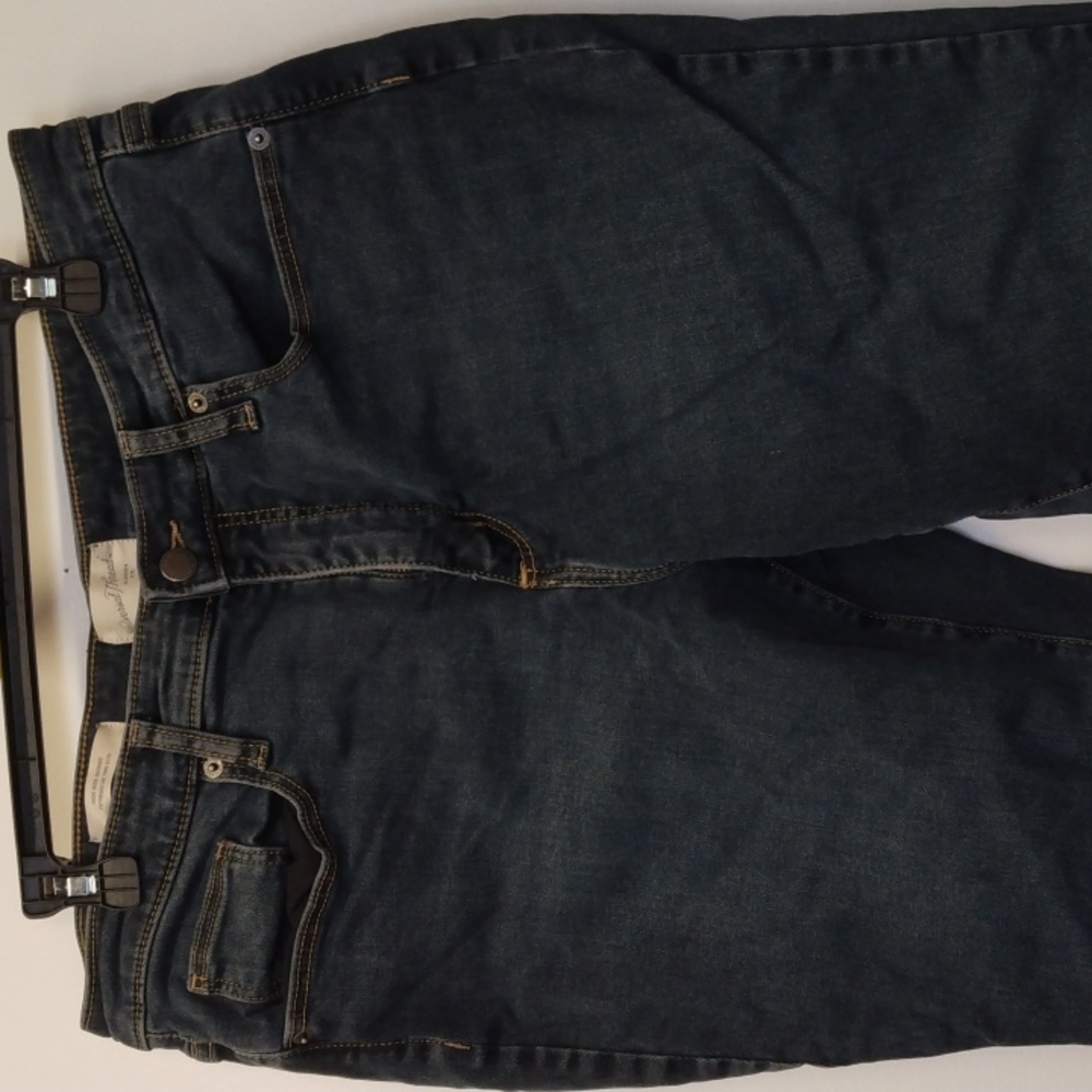 Universal Thread ladies size 14/32R jeans, - Picture 2 of 8